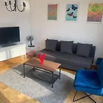 Schoene, Helle Wohnung Im Zentrum