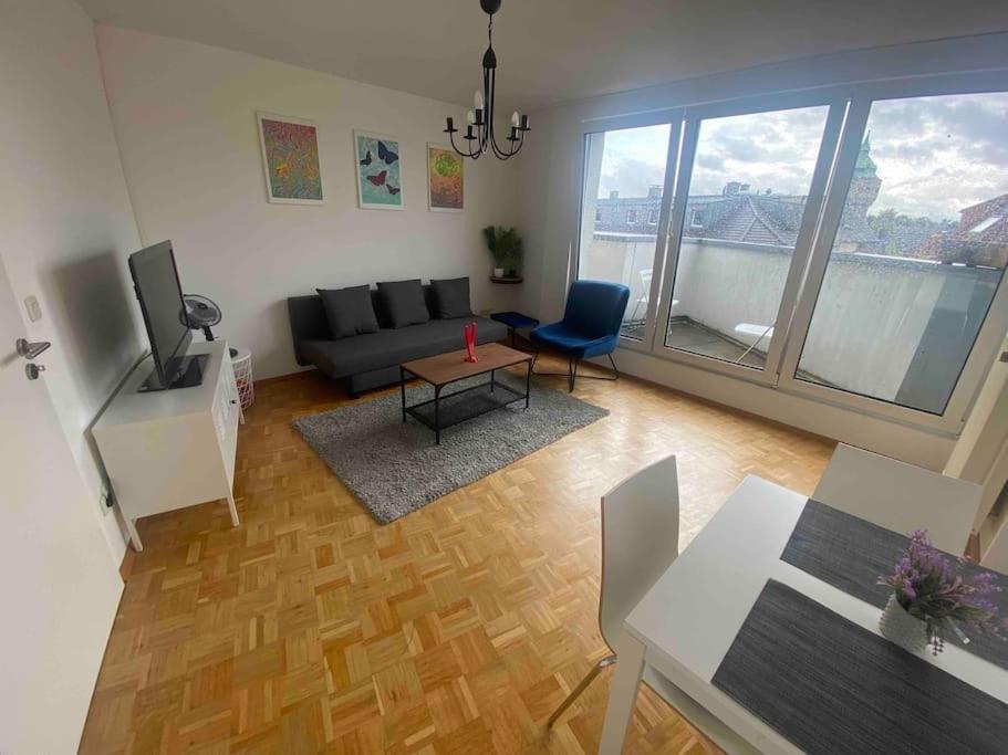 Appartement Schone, Helle Im Zentrum